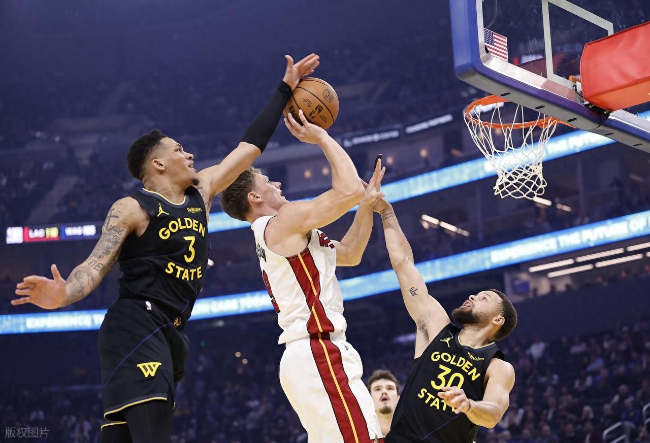 库里砍19+11巴特勒伤退 勇士轰24记三分大胜热火夺4连胜